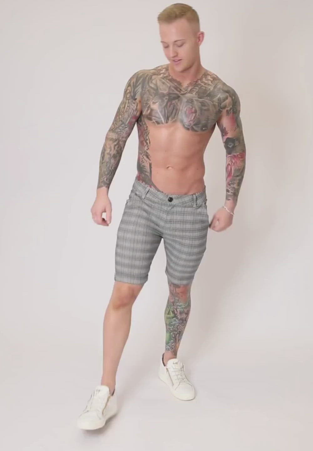Men's Grey Check Pattern Skinny Fit Stretch Chino Shorts Video