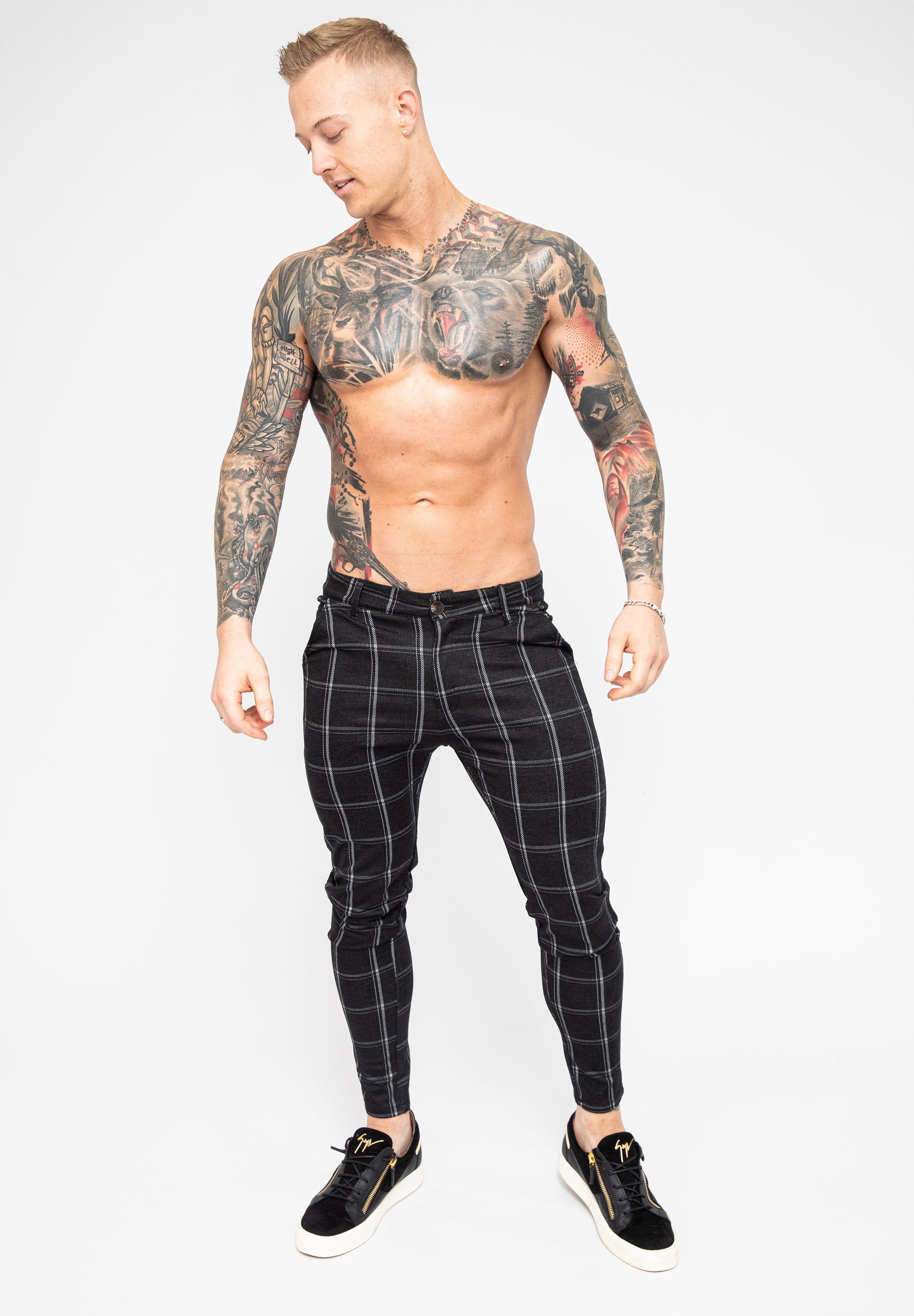 Black Skinny Fit Stretch Men's Check Pattern Chino Pants Pose