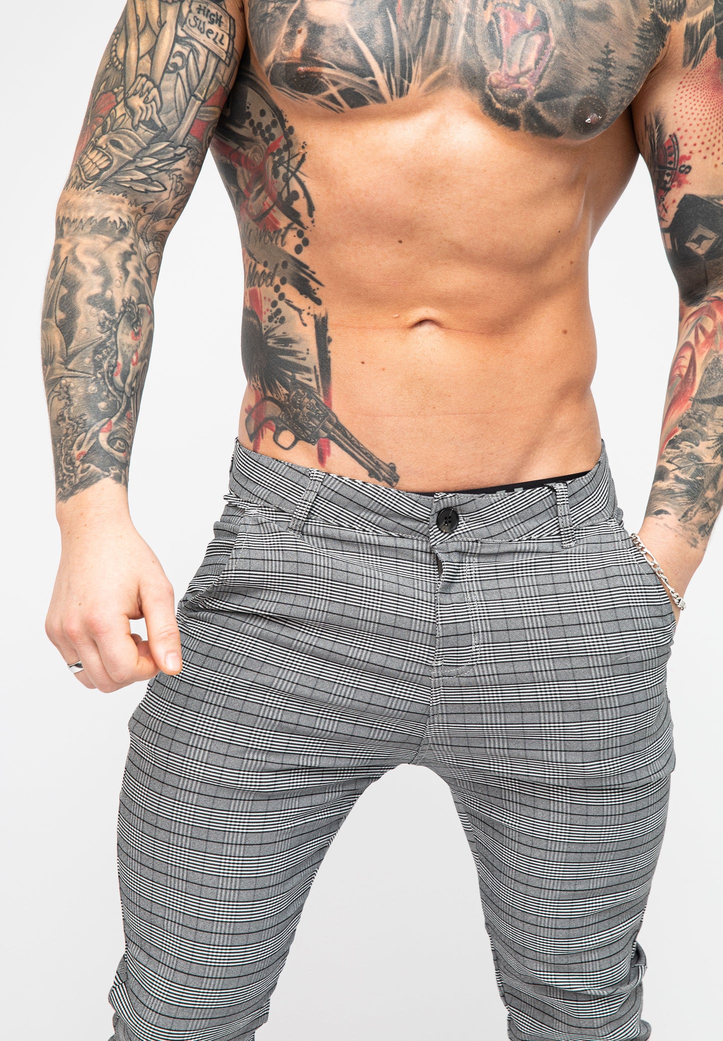 Men's Grey Check Pattern Skinny Fit Stretch Chino Pants Close