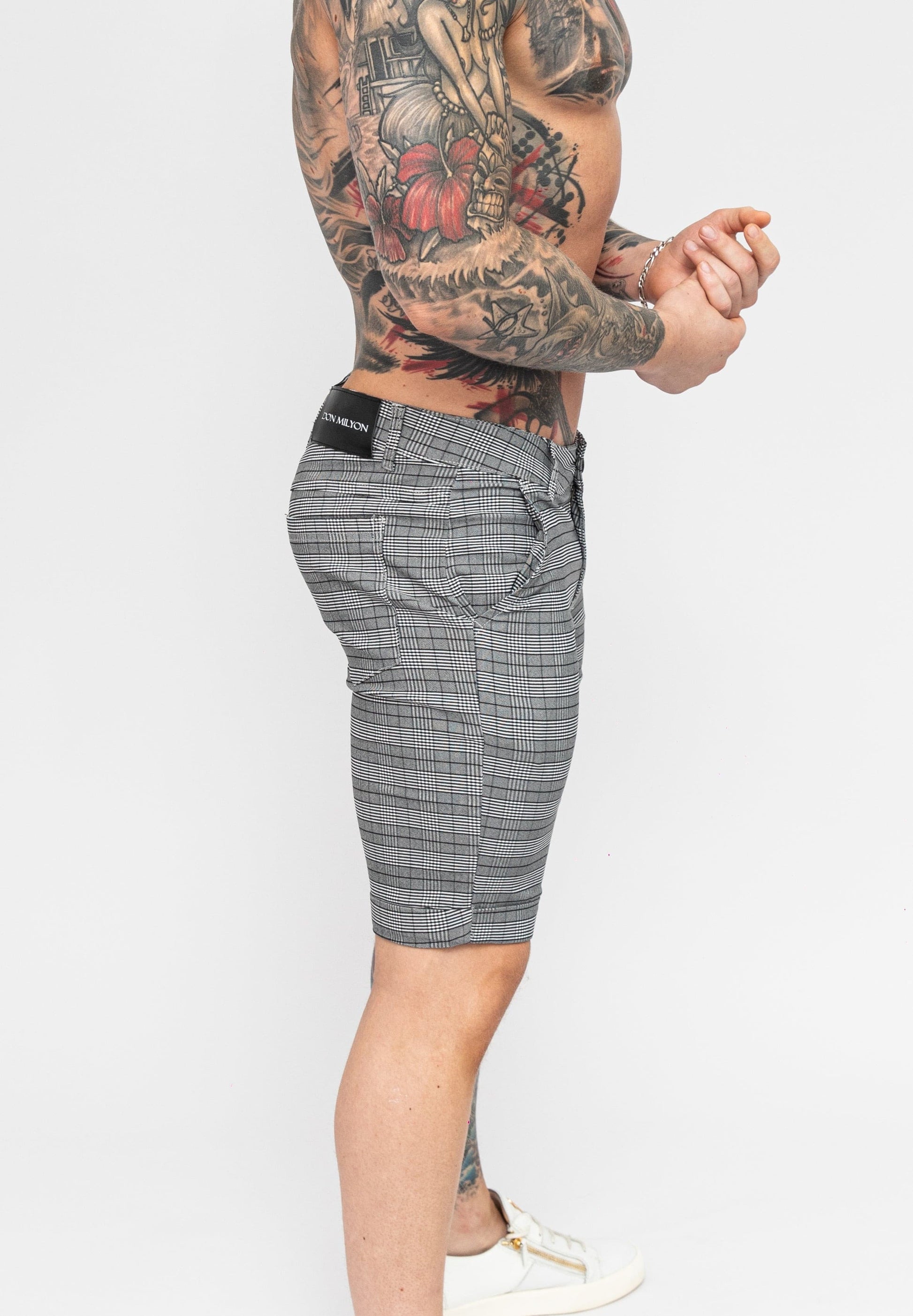 Men's Grey Check Pattern Skinny Fit Stretch Chino Shorts Side