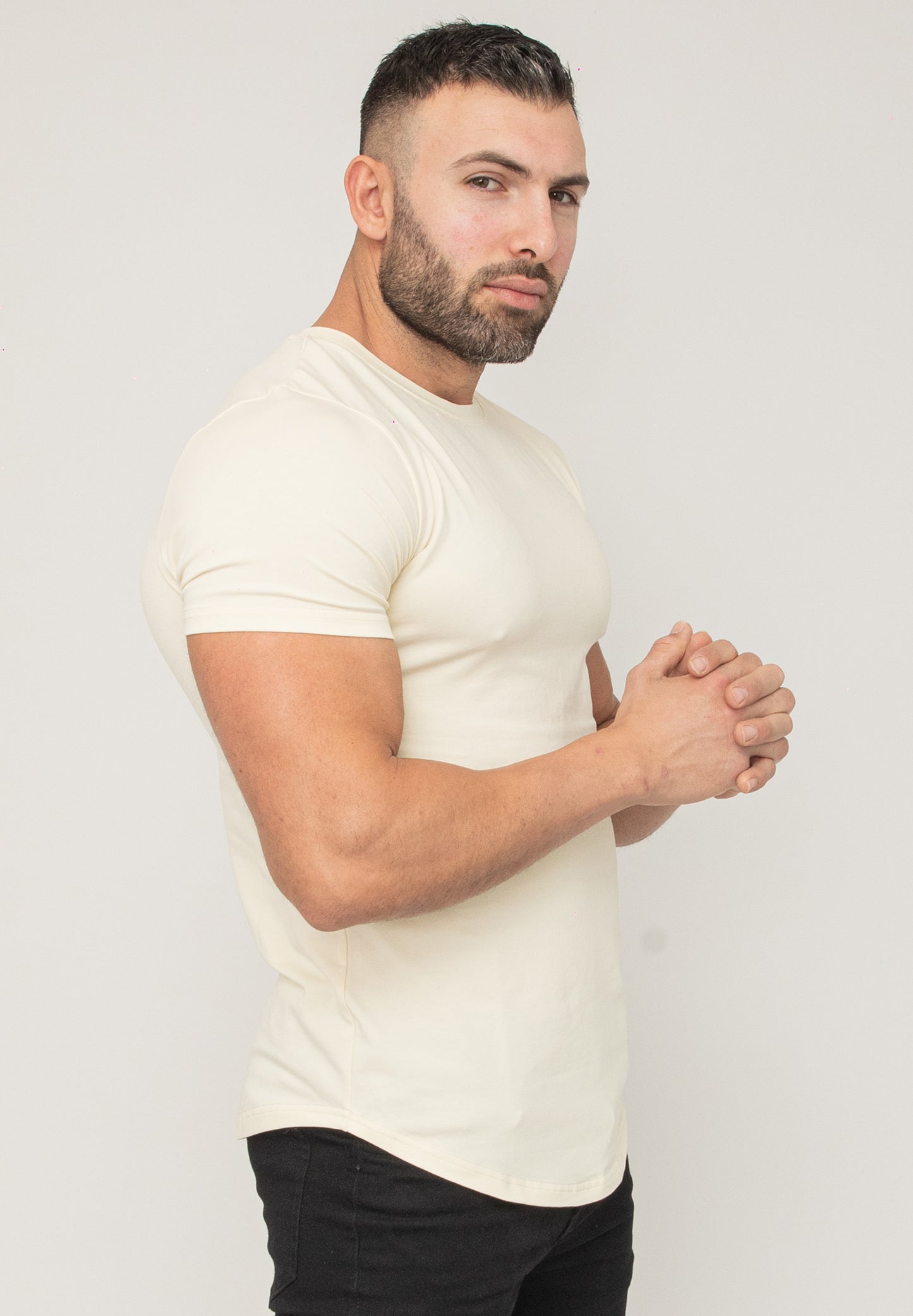 Cream Basic Muscle Fit T-Shirt - Curved Hem Crew Neck